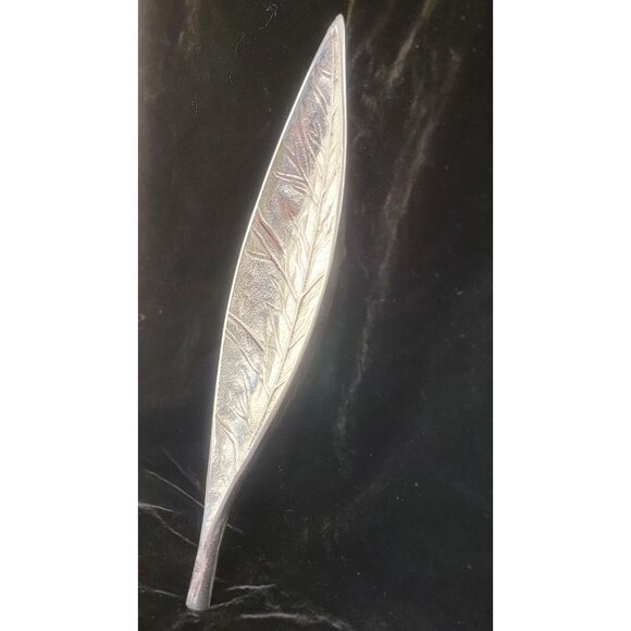 Martha Stewart Pewter Leaf Dish - Picture 3 of 10